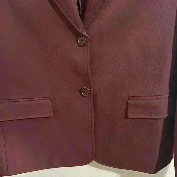 Hugo Boss - Picture 3 of 7